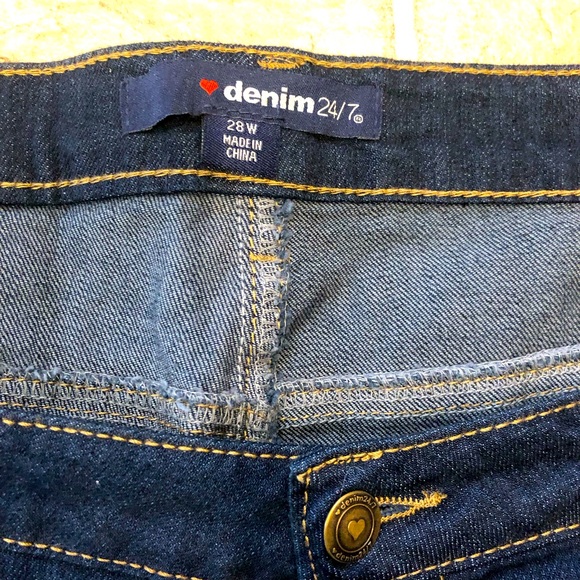 Romans Embroidered Bootcut Jeans - Picture 6 of 6